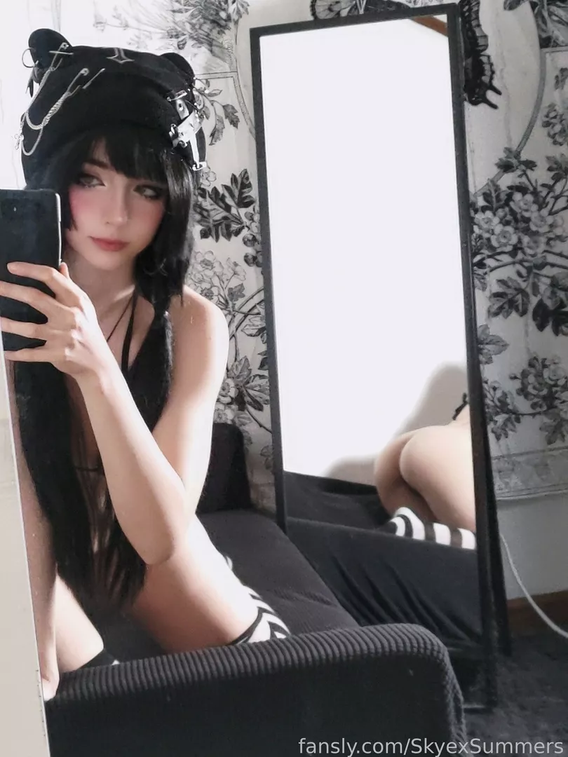 [Image: ca62c5182345ed76e6e8776941fc6f60.webp]