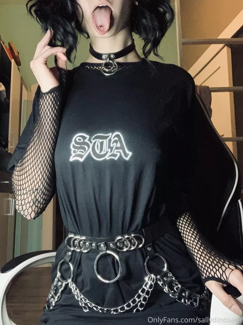 [Image: e64c85a7cfa2d2ace1b0d2ed81b8c574.webp]
