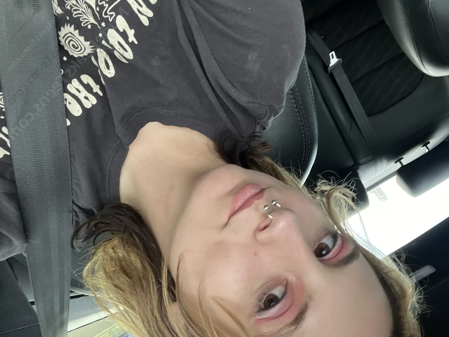 [Image: f46fb6c108f3efac68248eaf5526e5ed.webp]